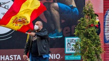 Imagem de Espanha vacinou 30% da população