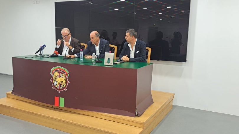Imagem de Direção do Marítimo apresenta demissão, Fontes não cede