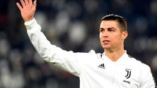 Imagem de Adeptos elegem Ronaldo para a equipa do ano da UEFA pela 13.ª vez