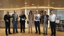 Imagem de Troca de placas do navio «Silver Dawn» decorreu hoje