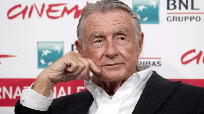 Morreu o realizador norte-americano Joel Schumacher