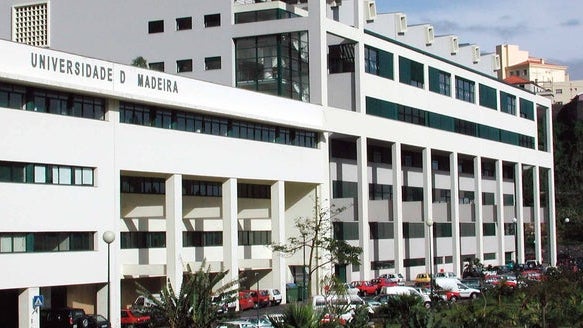 Caso positivo na Universidade da Madeira