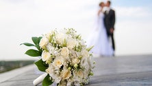 Imagem de Promulgado diploma que elimina prazo para casar segunda vez