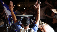 Imagem de FC Porto campeão: Corpo de Intervenção da PSP do Porto pôs fim à festa nos Aliados