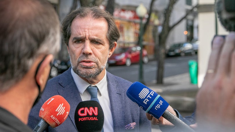 Imagem de Miguel Albuquerque em isolamento