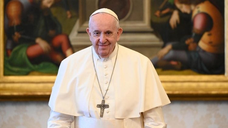 Imagem de Papa evoca aparições de Fátima e pede oração do Rosário em tempos de pandemia