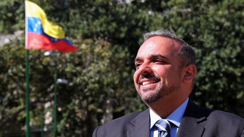 Imagem de Deputado lusodescendente diz que imprescindível entrada de assistência humanitária na Venezuela