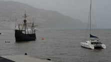 Imagem de Embarcações abandonam porto do Funchal (vídeo)