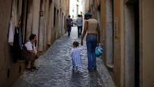 Imagem de Portugueses preocupados com custo de vida e exclusão social (vídeo)
