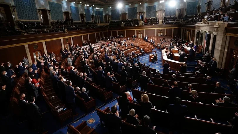 Imagem de Congresso dos EUA aprova orçamento para a Defesa de 858 mil milhões de dólares