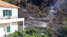 Imagem de Incêndio no Lugar da Serra ameaçou habitações