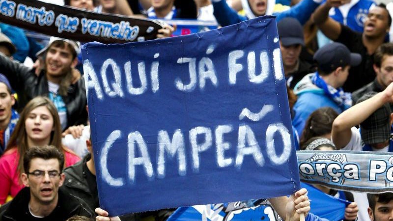 Imagem de Porto vence na Luz e é campeão