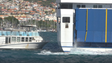 Imagem de Lobo Marinho em dificuldades para atracar no Funchal devido ao vento (Vídeo)