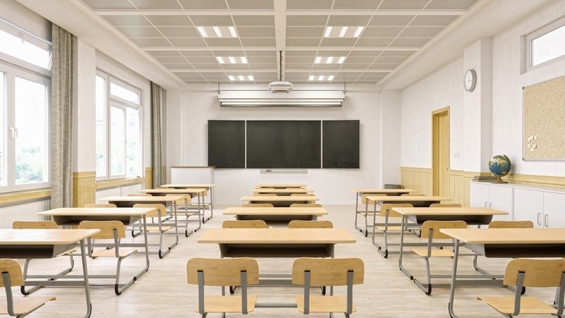 Imagem de Professor da Escola do Porto Moniz infetado