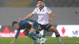 Imagem de Porto dá volta ao marcador e regressa às vitórias