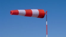 Imagem de Aviso para vento forte prolongado