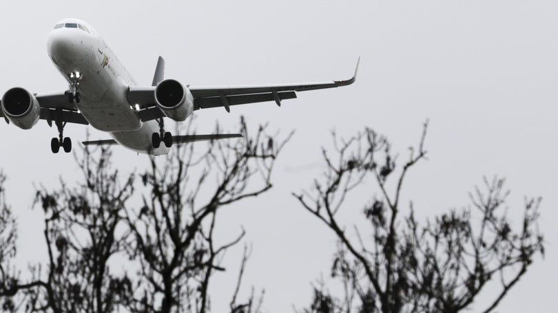 Tráfego aéreo de passageiros cai 60%