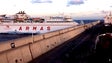 Ferry da Naviera Armas colide no porto de La Luz