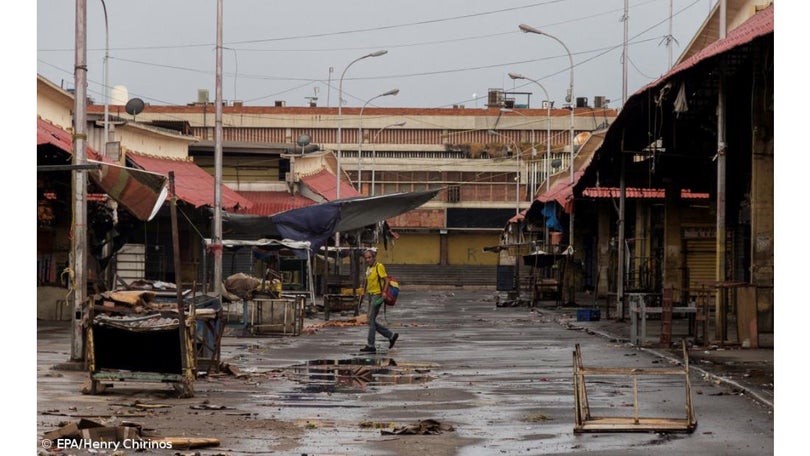 Imagem de Fortes chuvas inundaram zonas de Caracas