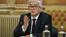 Imagem de Deputado socialista contra ministro de Costa