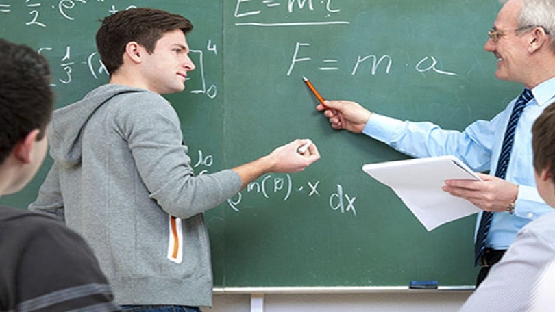Imagem de Professores perderam 6% do salário