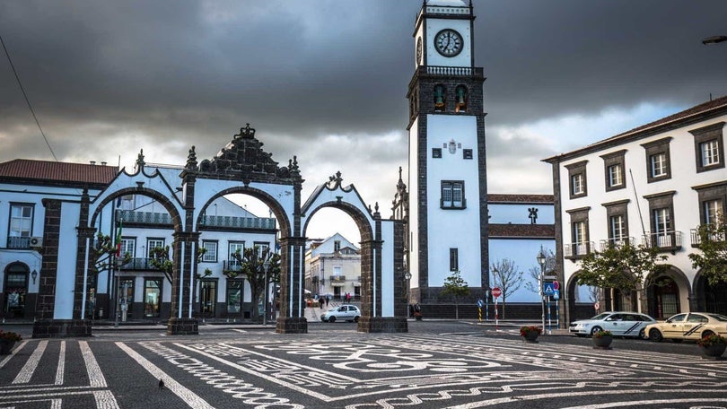 Açores reforçam serviço de saúde