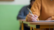 Imagem de Há 49 casos de covid-19 nas escolas da Região