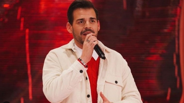 Imagem de Cantor detido por suspeita de homicídio na forma tentada