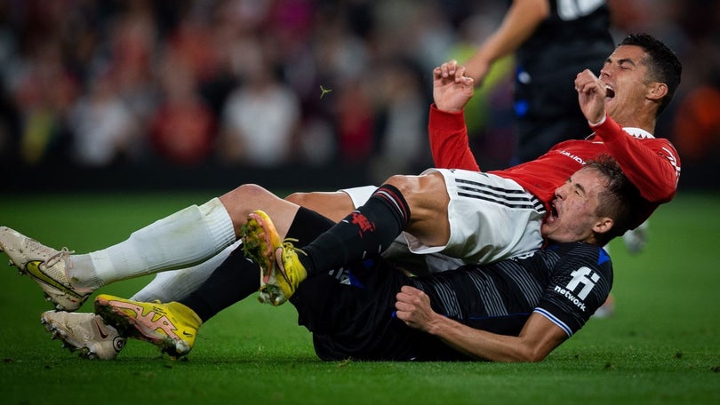 Imagem de Ronaldo a titular não impede derrota do Manchester