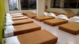 Associação Protetora dos Pobres disponibiliza camas para sem-abrigo
