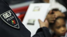 Imagem de Passagem dos inspetores do SEF terá em conta funções nos últimos três anos