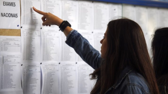 Ministério da Educação vai reforçar sanções por inflação de notas