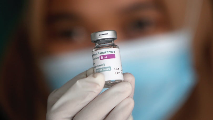 Menores de 60 anos vacinados com Astrazeneca podem receber 2.ª dose de outra vacina