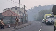 Dia nasce agitado no Porto Moniz (áudio)