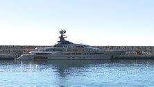 Imagem de Iate de luxo no Funchal (vídeo)