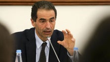 Imagem de Ministro garante que cursos superiores não vão mudar para modelo de ensino à distância
