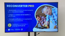 Novo programa de estágios para desempregados