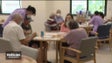 Imagem de Cuidadores de doentes de alzheimer pedem ajuda (vídeo)
