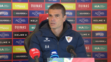 Imagem de Accioly vai estrear-se no comando da equipa açoriana