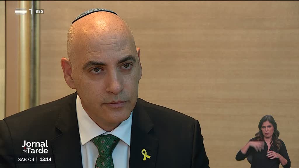 "Flotilha publicitária". Embaixador de Israel diz que havia pouca ajuda a bordo