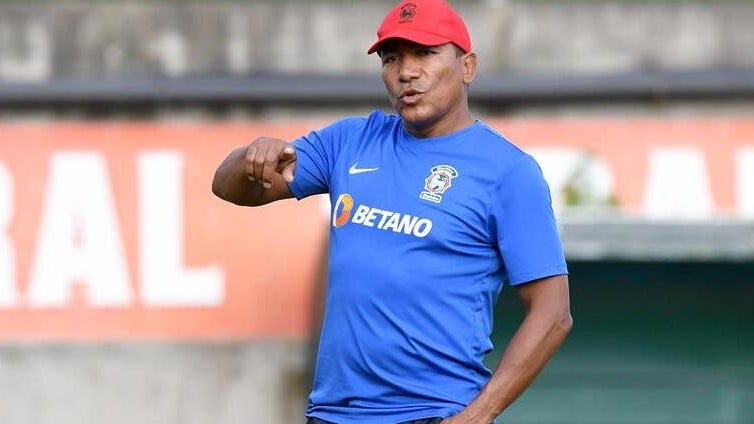 Imagem de Lito Vidigal lembra que dérbi com o Marítimo é sempre difícil e de resultado incerto