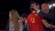 Presidente da Federação espanhola não se demite após beijo polémico a jogadora