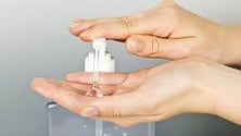 Imagem de Covid-19. Aumentou a produção de gel antibacteriano (Áudio)
