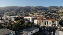 Imagem de Famílias com carências habitacionais no Funchal