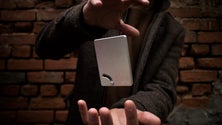 Imagem de Craft Wallet a carteira com assinatura madeirense