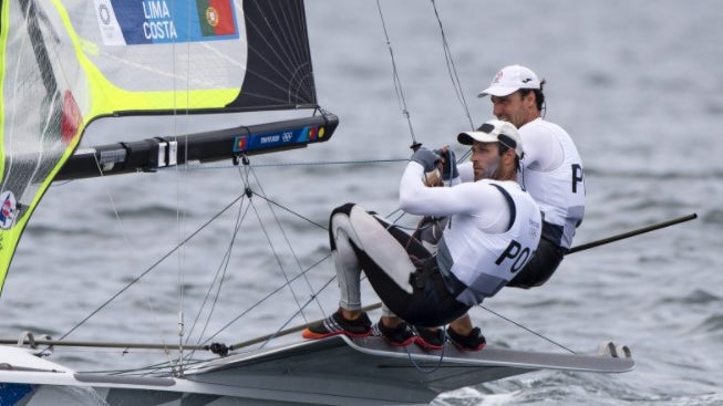 Dupla do 49er orgulhosa de «prestação excelente» com sétimo lugar