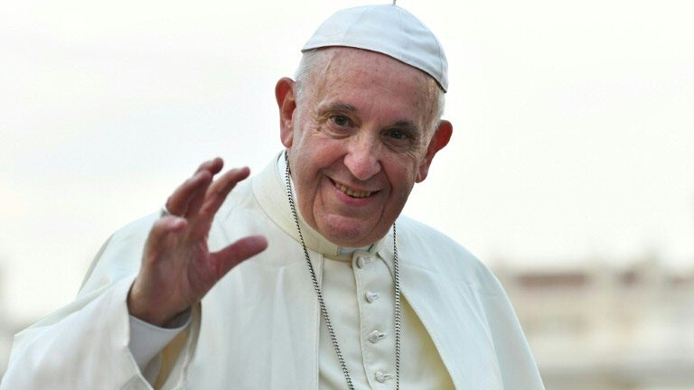 Imagem de Papa Francisco envia dinheiro para vítimas do Tsunami na Indonésia