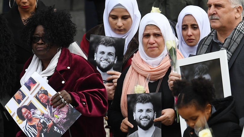 Imagem de Vítimas do incêndio na torre Grenfell homenageadas