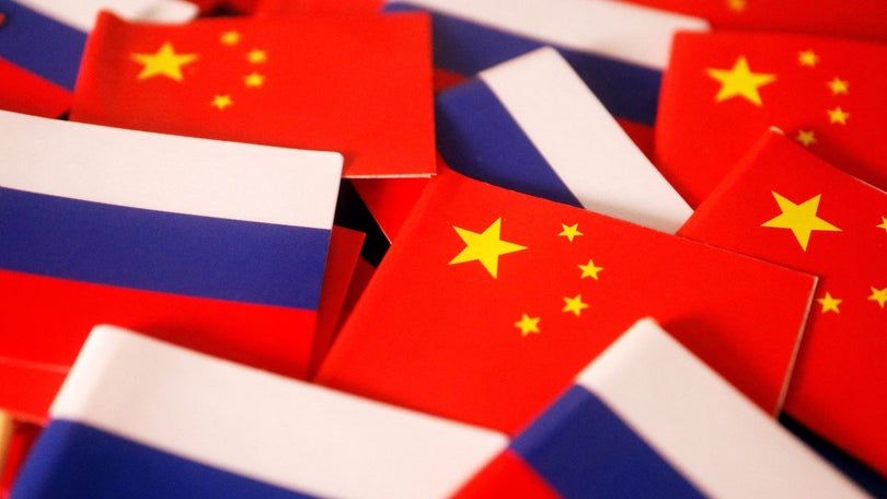 UE e EUA reiteram avisos à China sobre ajudas à Rússia