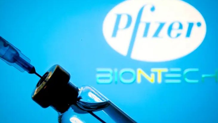 Pfizer diz que a vacina é mais de 90% eficaz em crianças